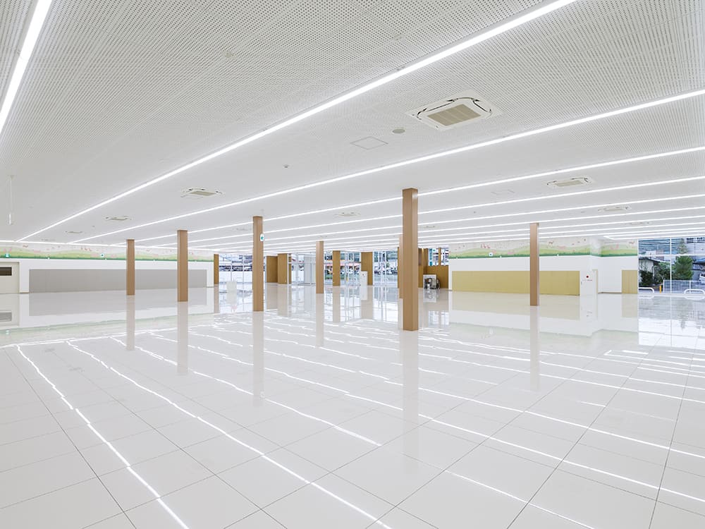 王子建設　法人施設施工事例　売場