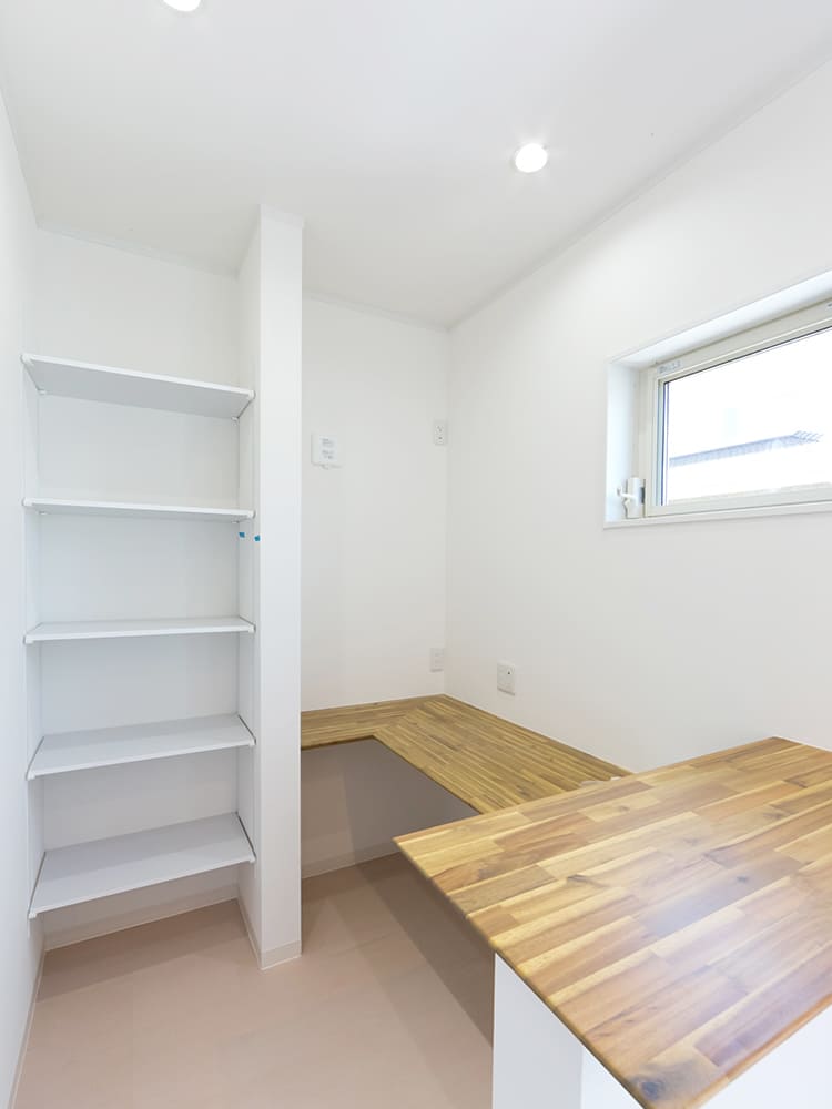 王子建設　法人施設施工事例　受付