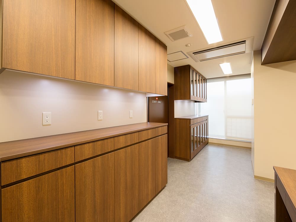 王子建設　法人施設施工事例　ナースステーション